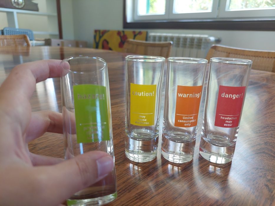 Copos de shot nunca usados