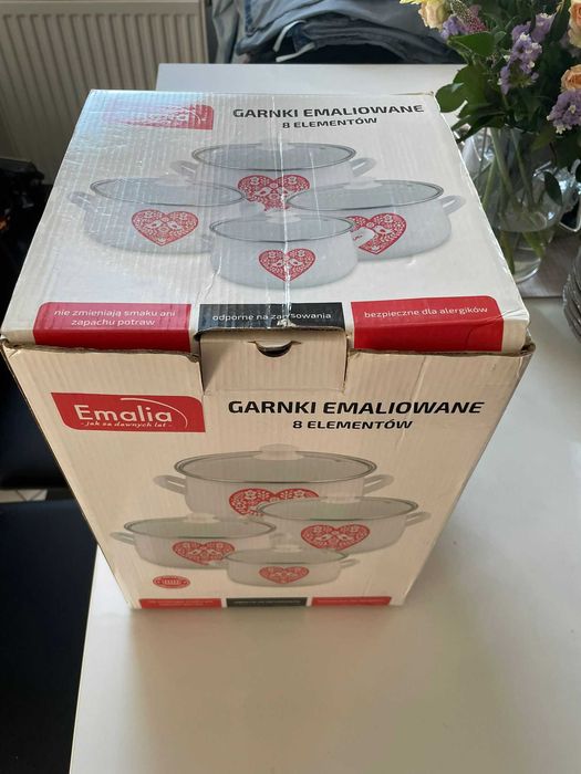 NOWE Garnki "EMALIA" Sprzedam