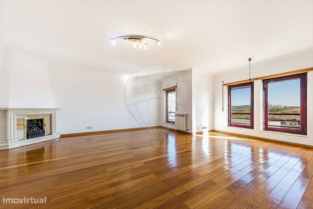 Apartamento T2 para arrendamento