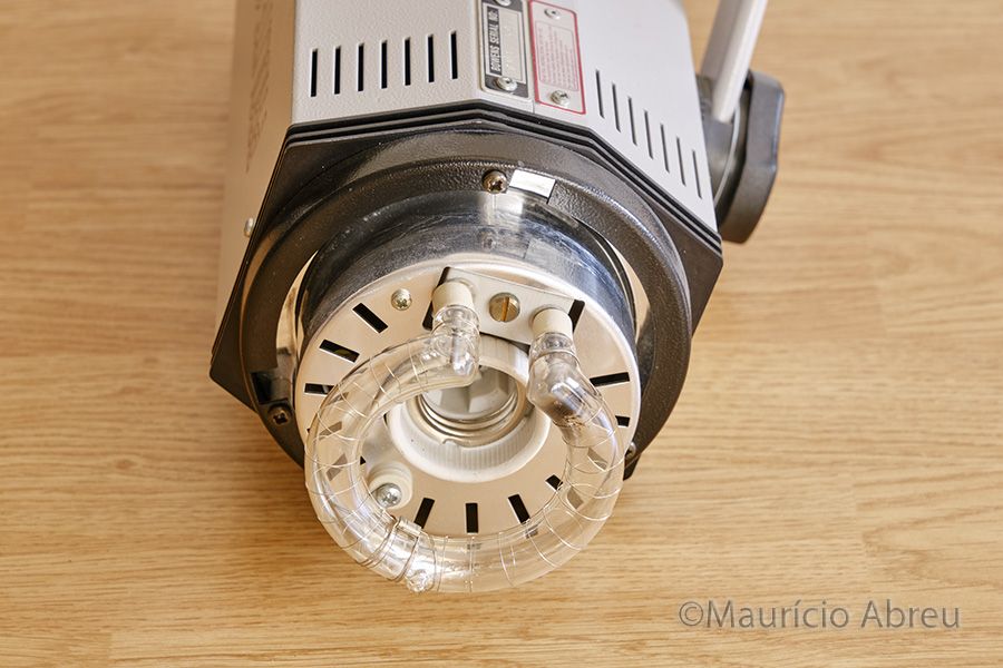 4 cabeças de flash de estúdio Bowens Prolite 100