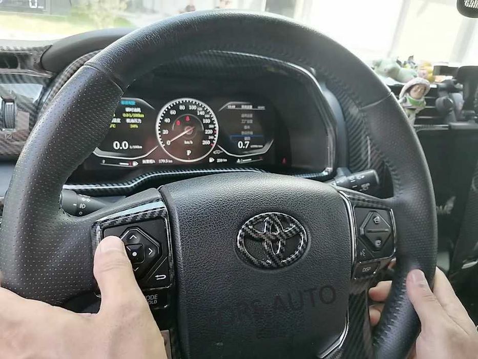 Цифрова панель приладів Toyota Land Cruiser 200, Toyota 4Runner, Toyota Land Cruiser Prado, активний інформаційний дисплей.