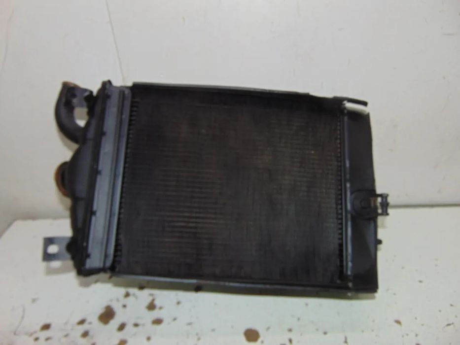 Fiat 600 radiador " usado em bom estado
