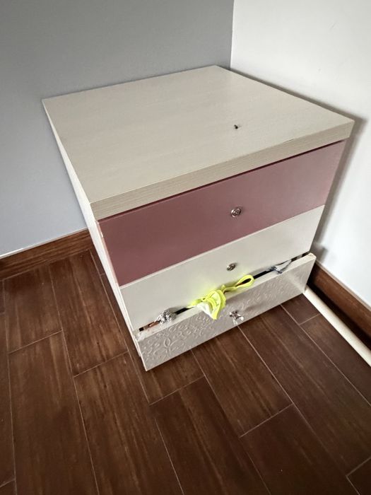 Cama + Comoda + Secretaria