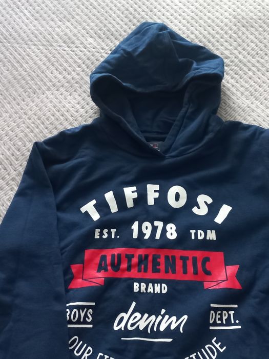 Худі для хлопця.