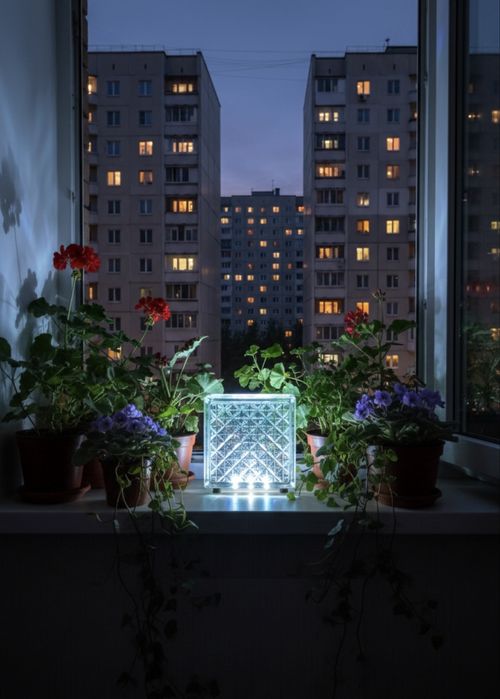 Світильник з склоблоку / Светильник с стеклоблока