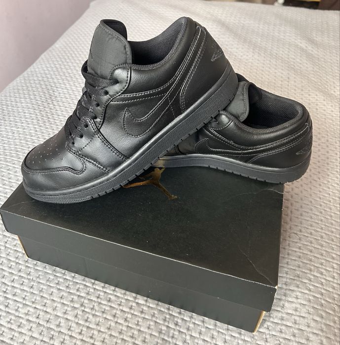 Air Jordan 1 Low Black