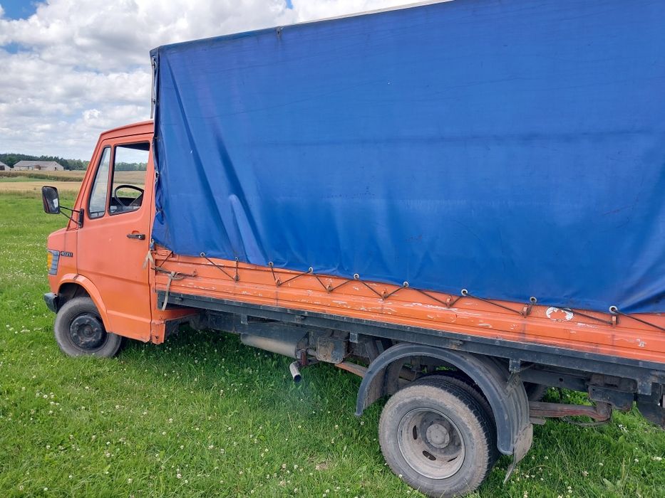 Mercedes kaczka 2.4d na części
