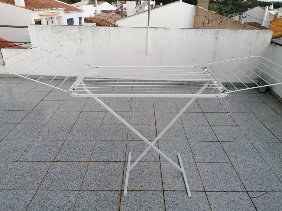 Estendal desdobrável