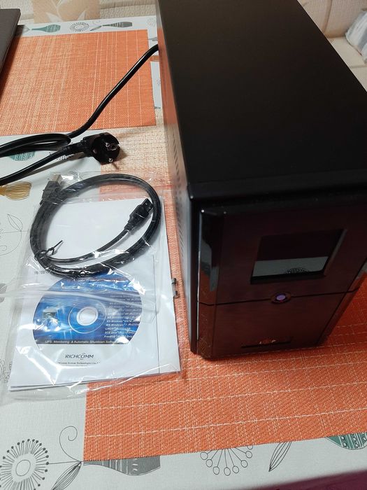 ДБЖ Безперебійник LogicPower LPM-UL1550VA