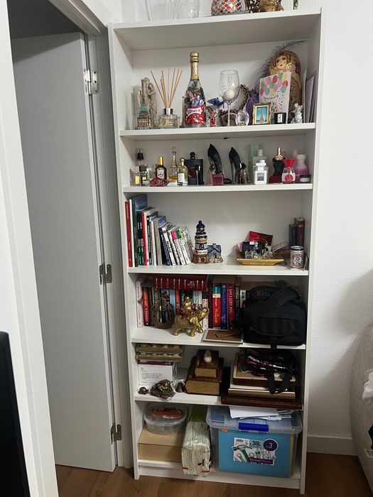 Estante, branca, usada, bom estado 2m/80/28