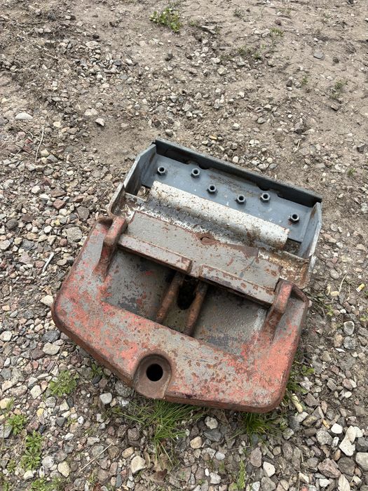 Obciążnik zaczep przedni do ciągnika traktora mocowanie