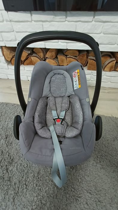 Nosidełko fotelik Maxi Cosi Rock że śpiworem