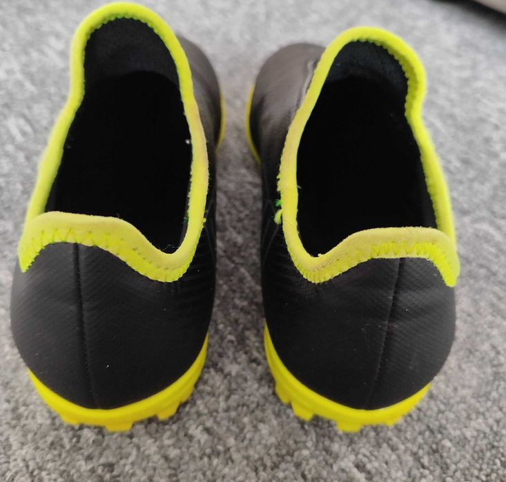 Turfy PUMA r 35,5, stan bardzo dobry!