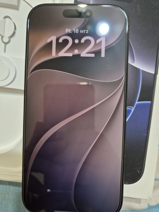 Iphone 16 pro 256gb stan idealny