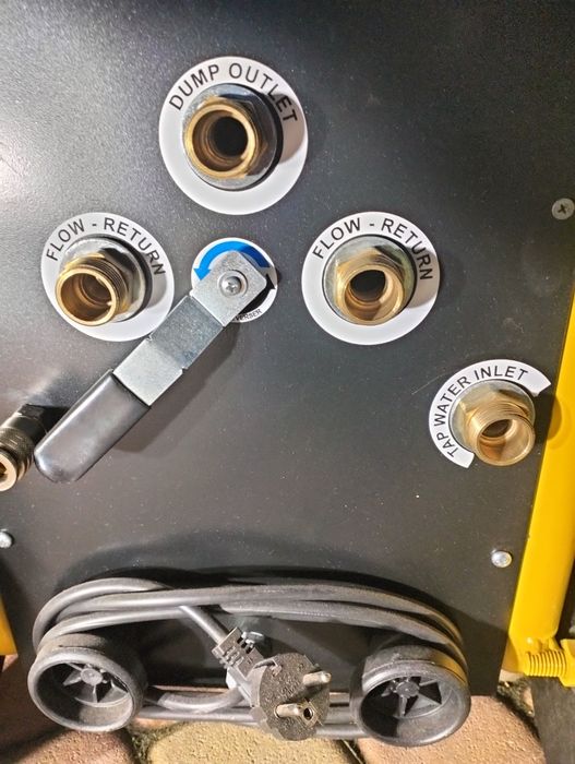 Промивка опалення, теплообмінника. Радіатора.