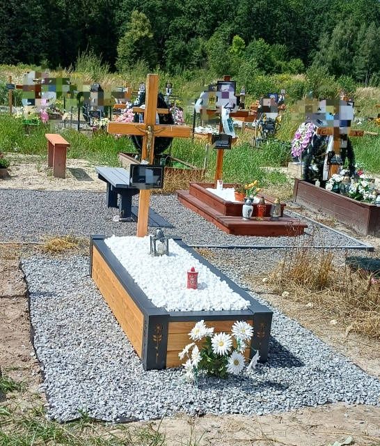 Надгробок дерев'яний, доставка по Україні із заводу