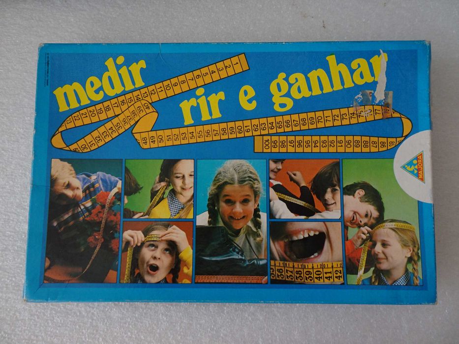 Antigo Jogo Majora Medir Rir e Ganhar