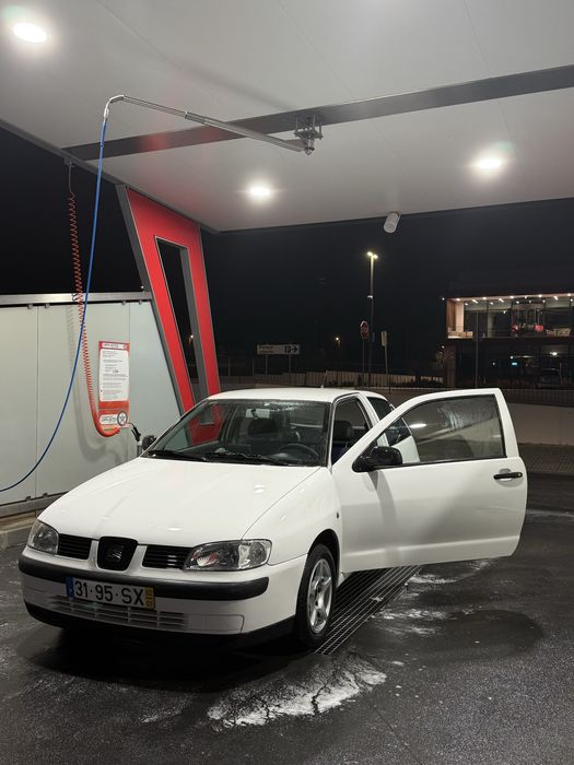 Seat Ibiza 1.9 SDI (2002) - Fiável, Económico e Pronto a andar!