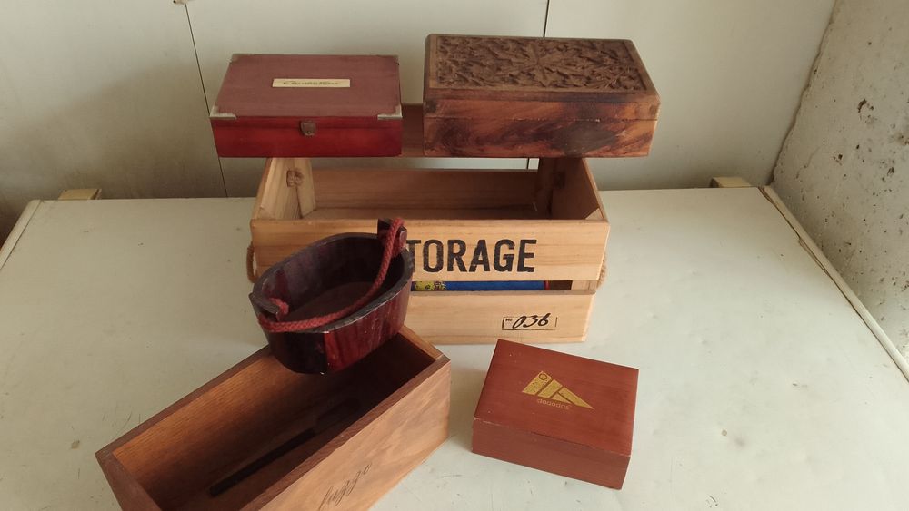 Vários itens usados em Amadora