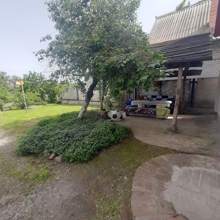 Продам большой 2эт дом