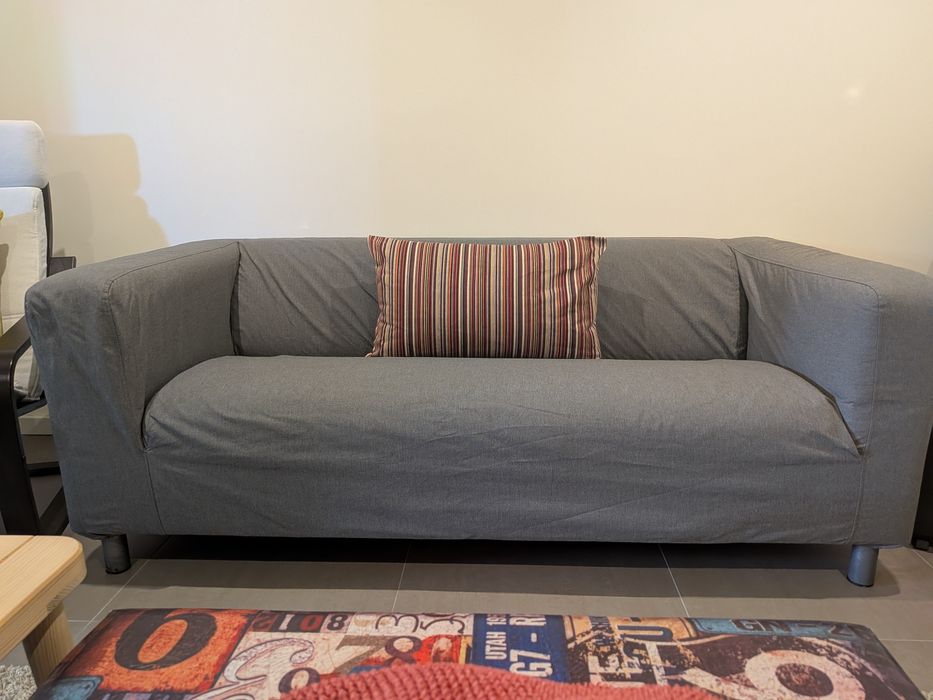 Capa cinzenta para sofá KLIPPAN  IKEA