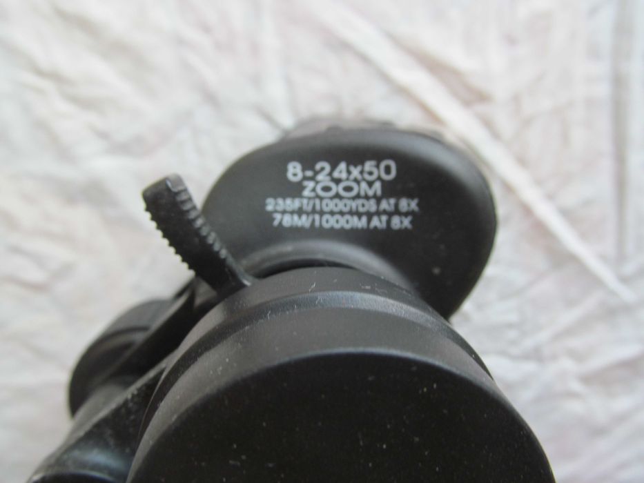 Бинокль.  Кратность увеличения 24х50.