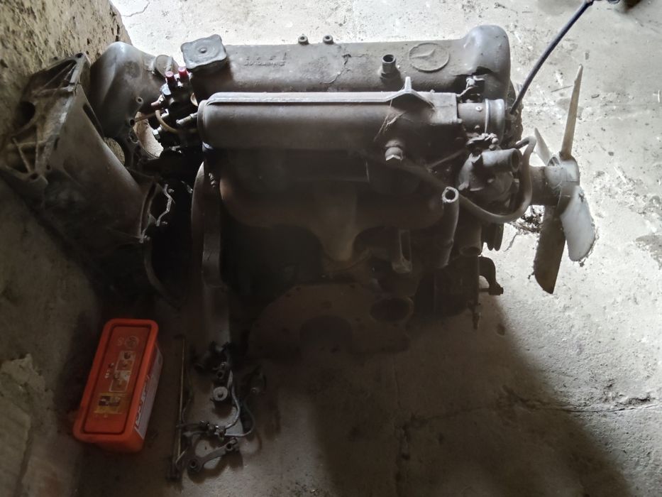 Sprzedam silnik mercedes prawdopodobnie w115/114