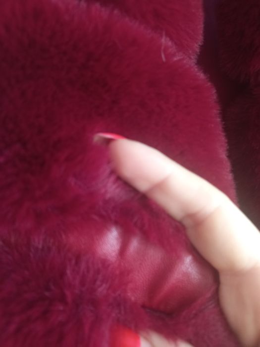 Неймовірно гарна жилетка