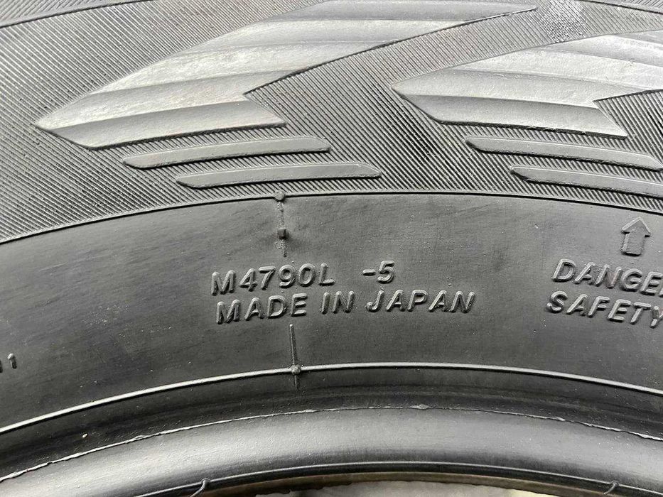 Зимова резина бу 225/65 R17 Yokohama Ice Guard G075 арктична 8 мм пара або комплект