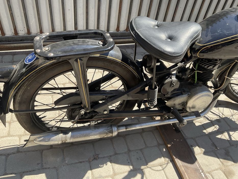 modelu SHL 125 z rocznika 1953: