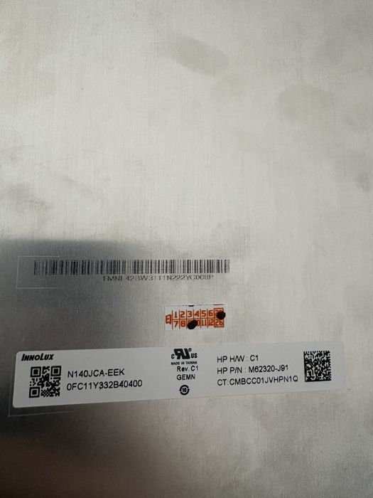 Матриця FullHD 14” 45% srgb 300 nit знята з thinkpad t14s gen3