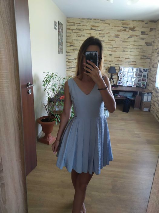 Sukienka rozkloszowana