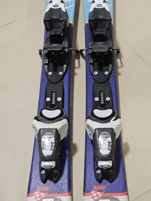 Narty dziecięce 100cm Rossignoll, przygotowane do sezonu.