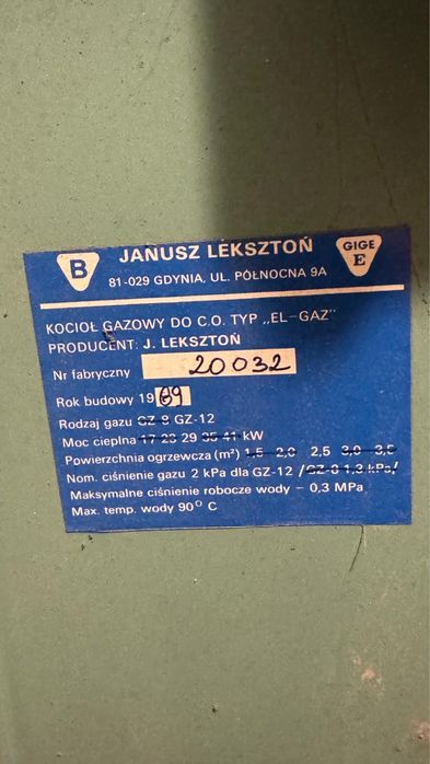 Piec gazowy - stan bardzo dobry