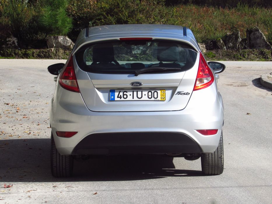 Ford Fiesta 1.25 como novo