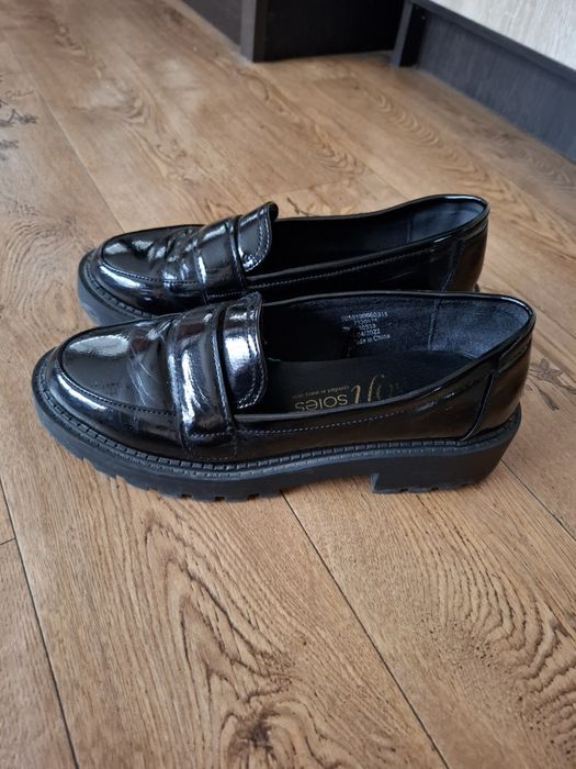 Шкіряні туфли,лофери,макасіни