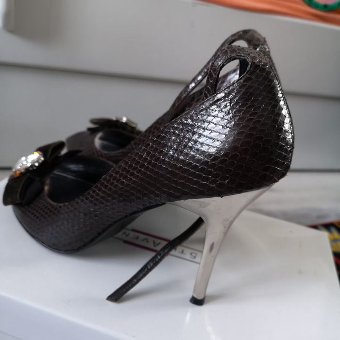 Przepiękne szpilki renomowanej firmy Karen Millen