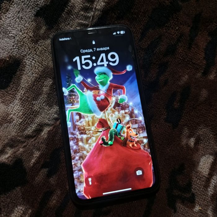 Продам айфон 11 в идеальном состоянии