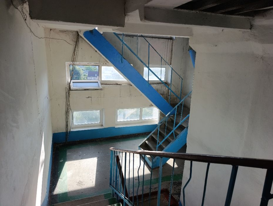 Продам реальну 3-кімнатну квартиру 62,8 м² на вул. Янтарна  / Калинова / Лівий берег Дніпра
