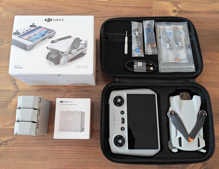 Dron DJI mini 3, perfekcyjny-duży zestaw