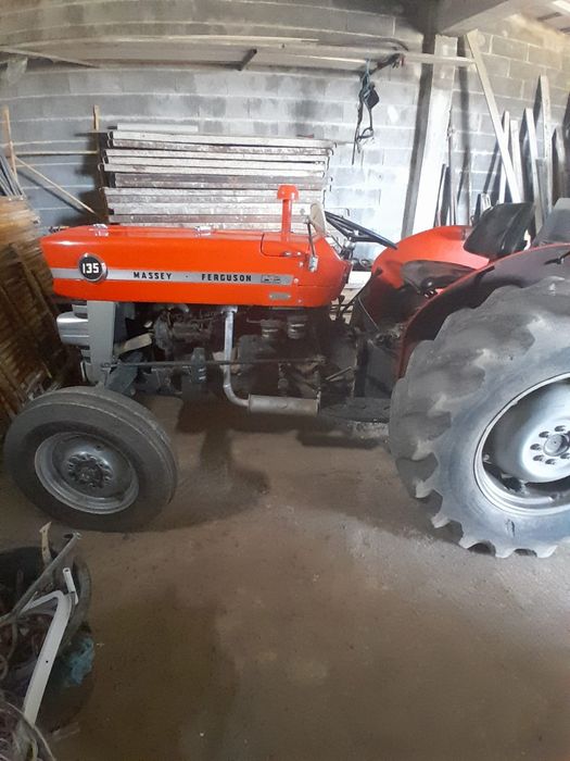 Massey Fergunson 135