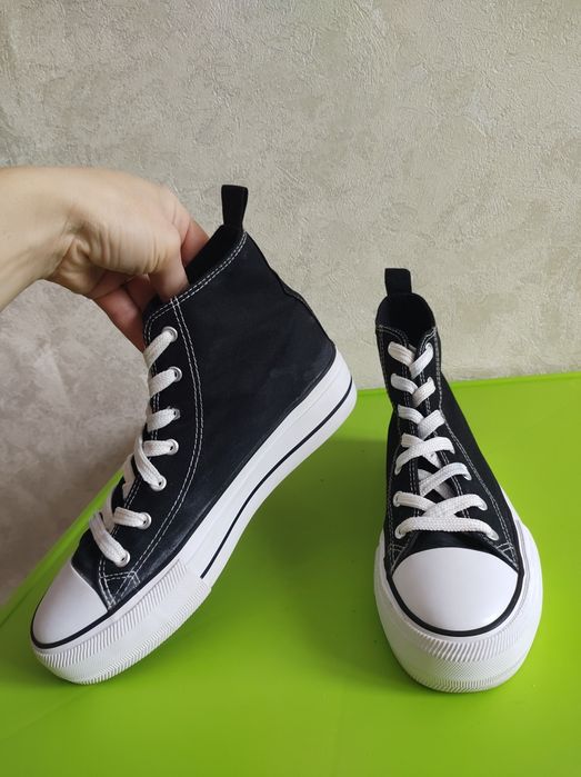 Жіночі високі кеди 40 розмір на платформі від бренду Primark