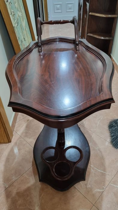 Mesa madeira bar / chá com rodas