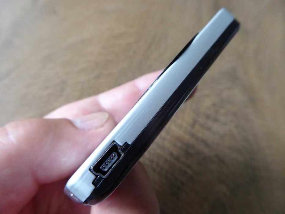 MP3 / MP4 player - radio - ebok - foto - voice recorder - 4GB