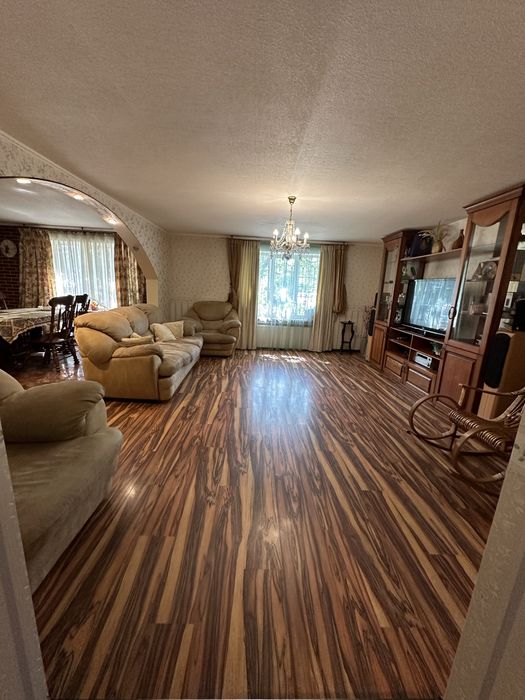 Продаж будинку в нагірній частині (район вул.Хорольська/Європейська)