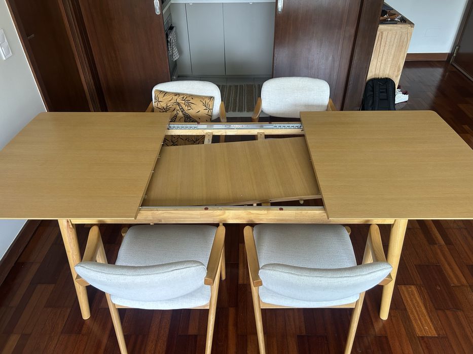 Mesa extensivel madeira de acacia