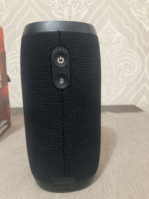 Розумна колонка JBL Link 10