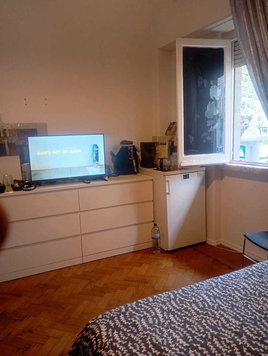 Quarto para alugar - Moscavide