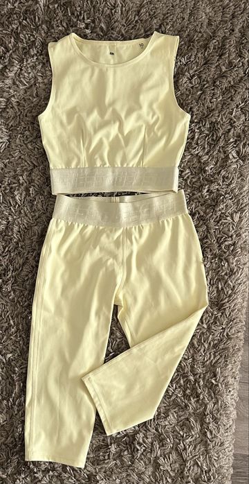 Костюм GUESS  оригінал р.10