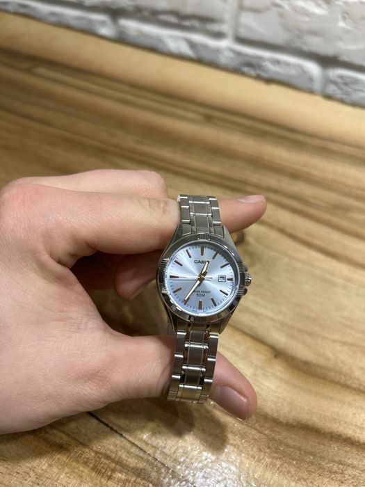 Часи годиники casio 2 роки гарантія